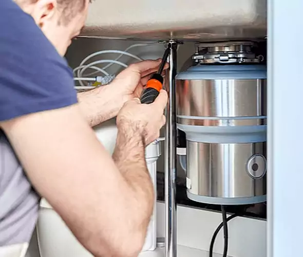 Expert Plumber for Garbage Disposal Replacement in Riviera Beach, FL