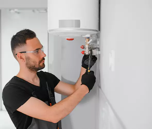 Expert Plumber for Water Heater Expansion Tank Installation in Riviera Beach, FL