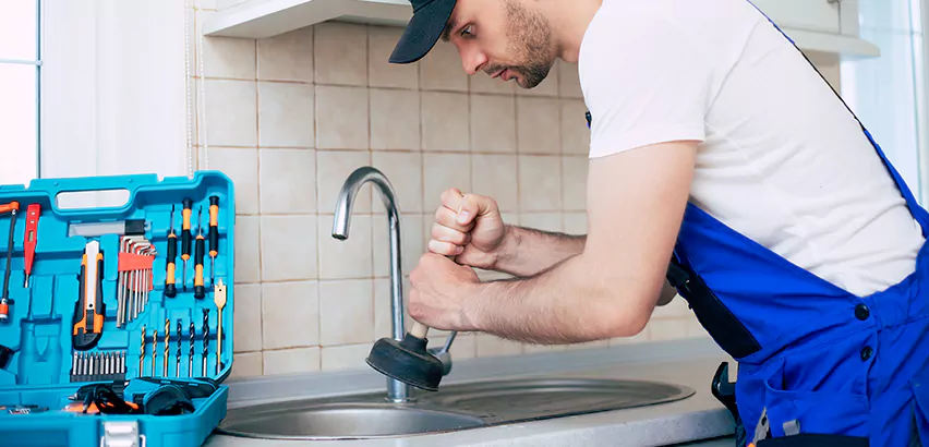 Emergency Plumber in Riviera Beach