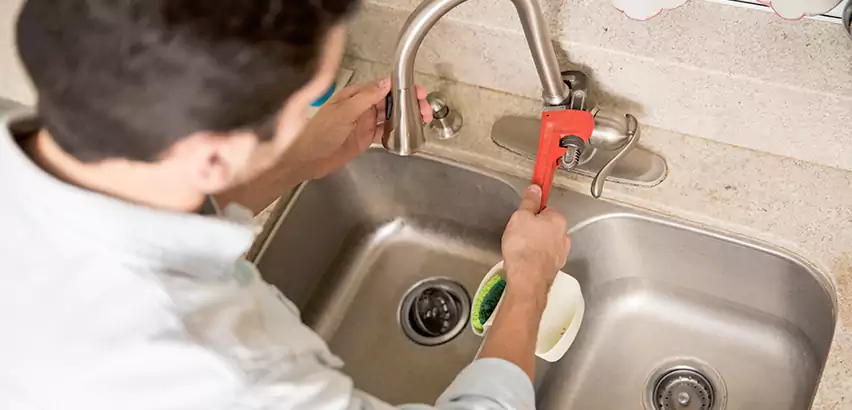 Faucet Repair in Riviera Beach