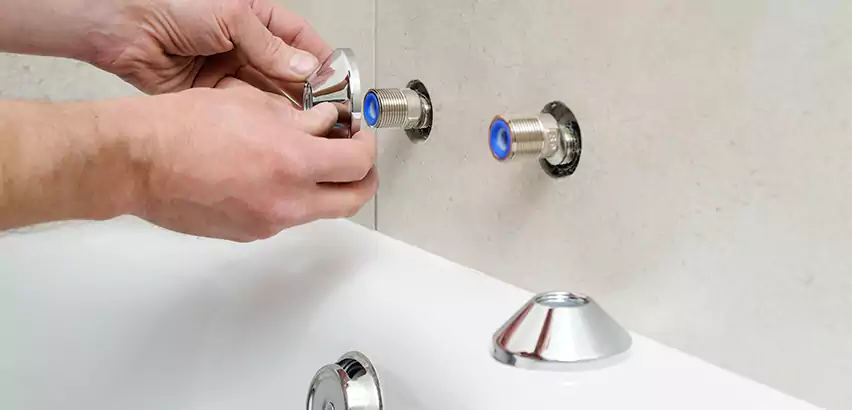 Bathtub Faucet Diverter Replacement in Riviera Beach