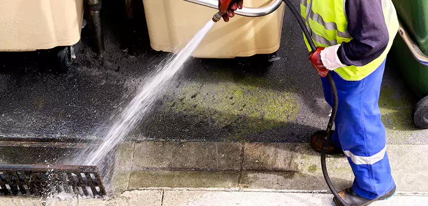 Jet Drain Cleaning in Riviera Beach