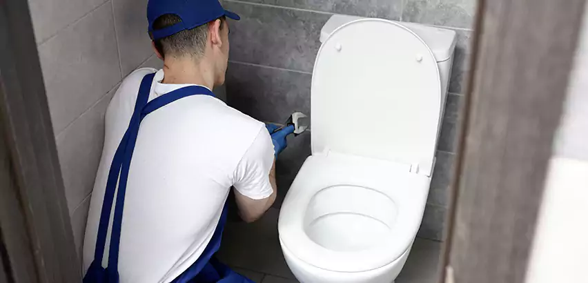 Toilet Lid Replacement in Riviera Beach